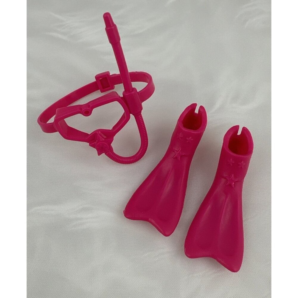 Barbie Doll Pink Flippers & Scuba Mask Diving Swimming Ocean Set
